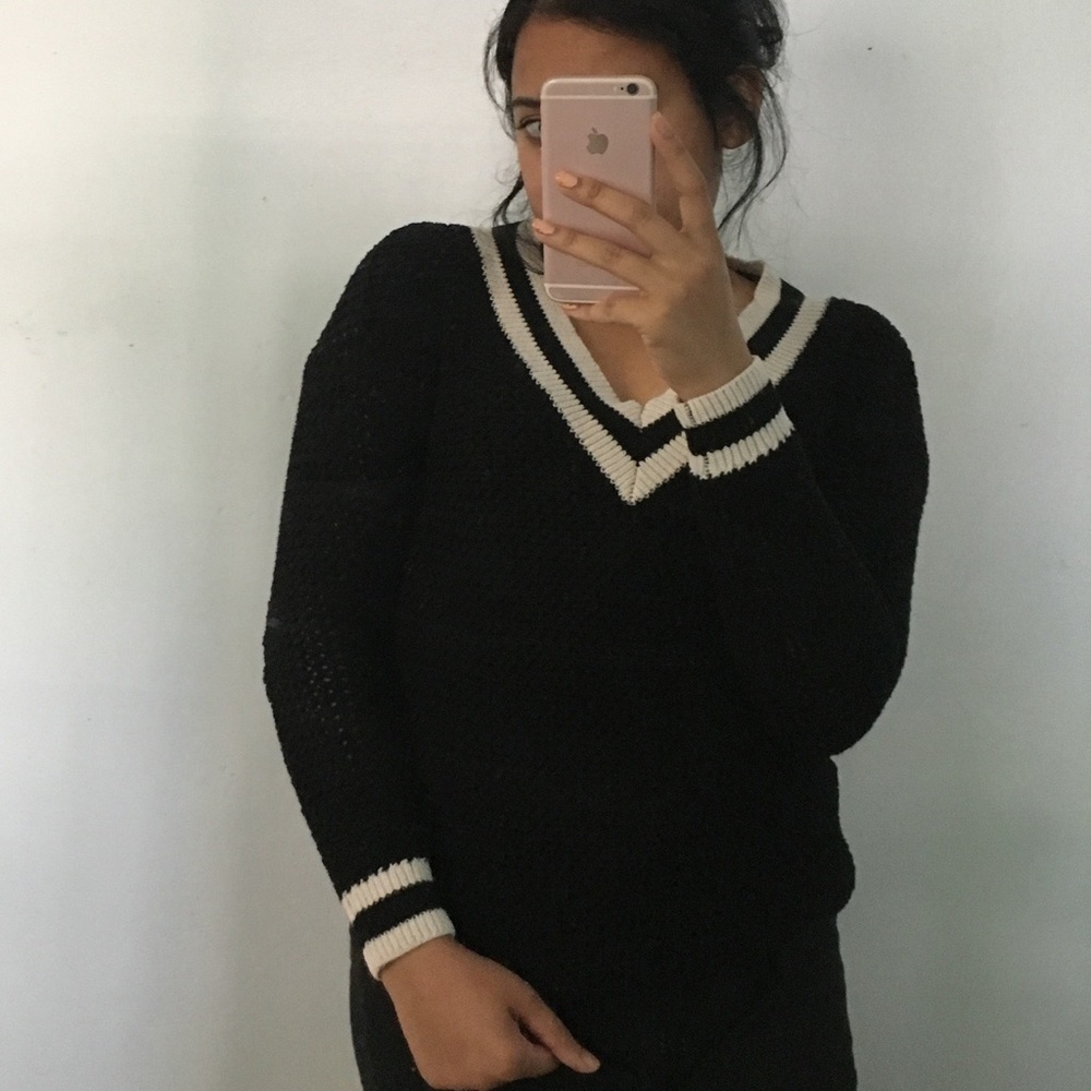Sweater - Picture 2 of 3